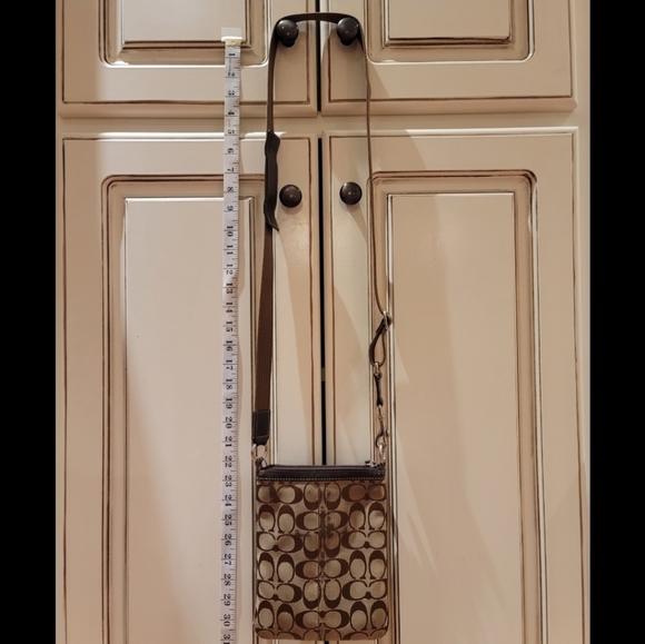 EUC Coach Crossbody Bag - Picture 11 of 16